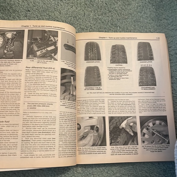 🔧🧰 Haynes Honda Civic and CRV Repair Manual 🚗🚘 - Picture 4 of 9